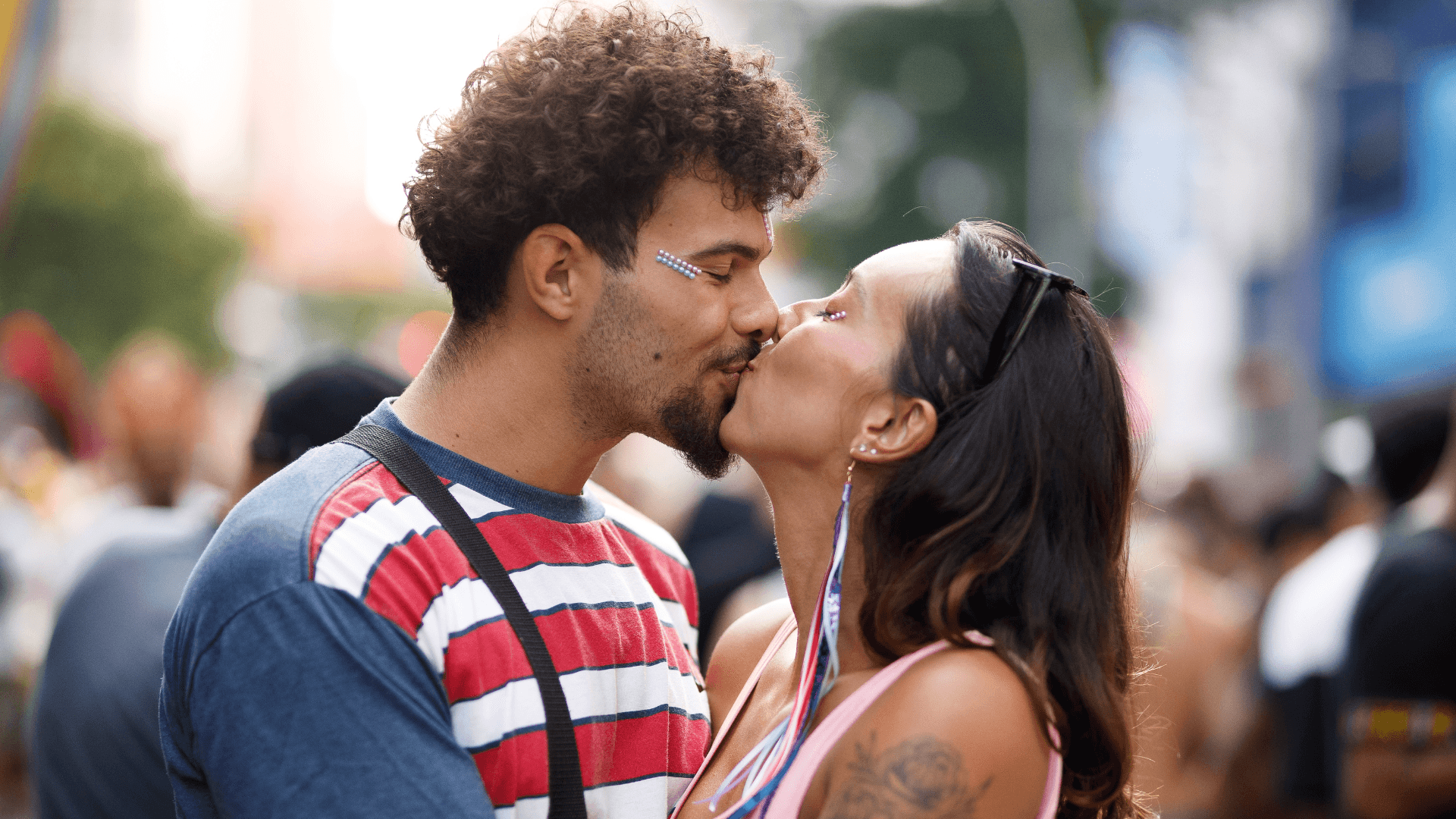 Transou sem camisinha no Carnaval? Saiba como o DIU de Emergência pode evitar a gravidez